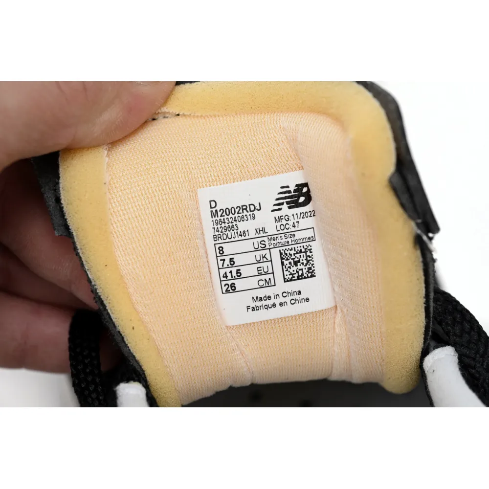 New Balance 2002R Protection Pack Black Grey  M2002RDJ
