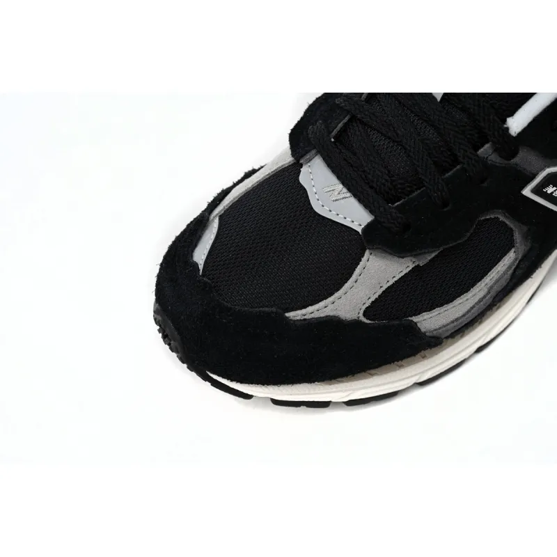 New Balance 2002R Protection Pack Black Grey  M2002RDJ