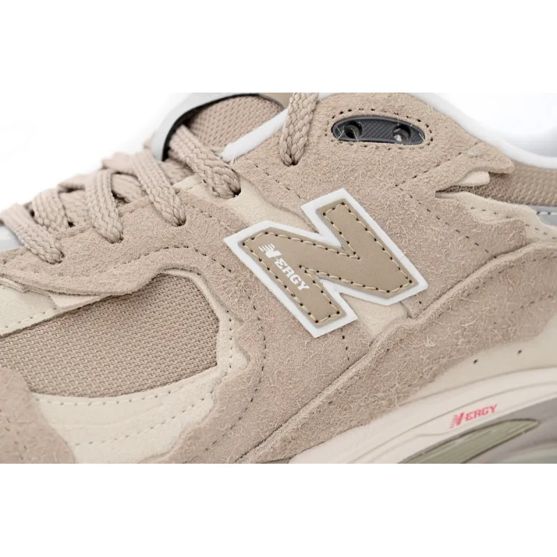 New Balance 2002R Protection Pack Driftwood  M2002RDL