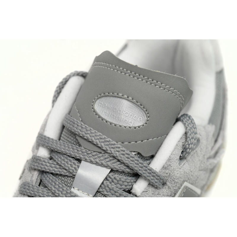 New Balance 2002R Protection Pack Grey  M2002RDM