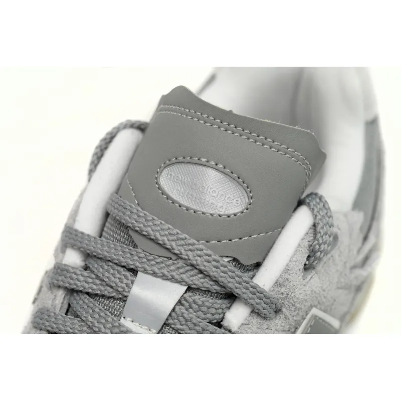 New Balance 2002R Protection Pack Grey  M2002RDM