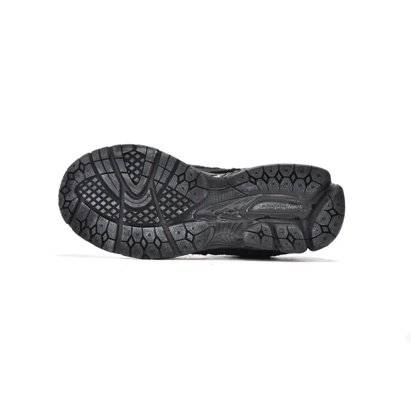 New Balance 2002R Protection Pack Phantom  M2002RDB
