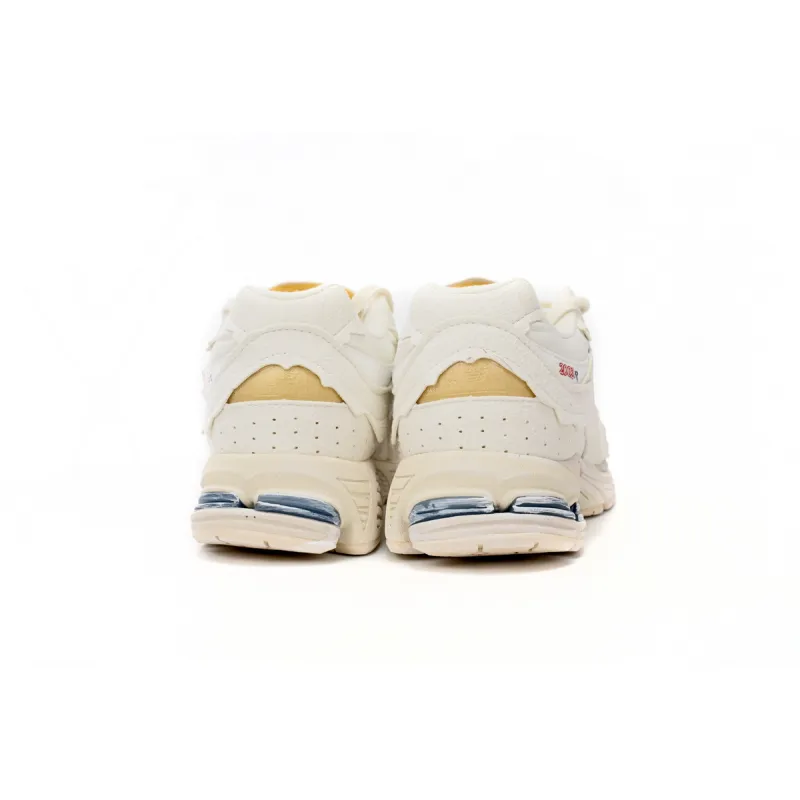 New Balance 2002R Protection Pack Sea Salt  M2002RDC