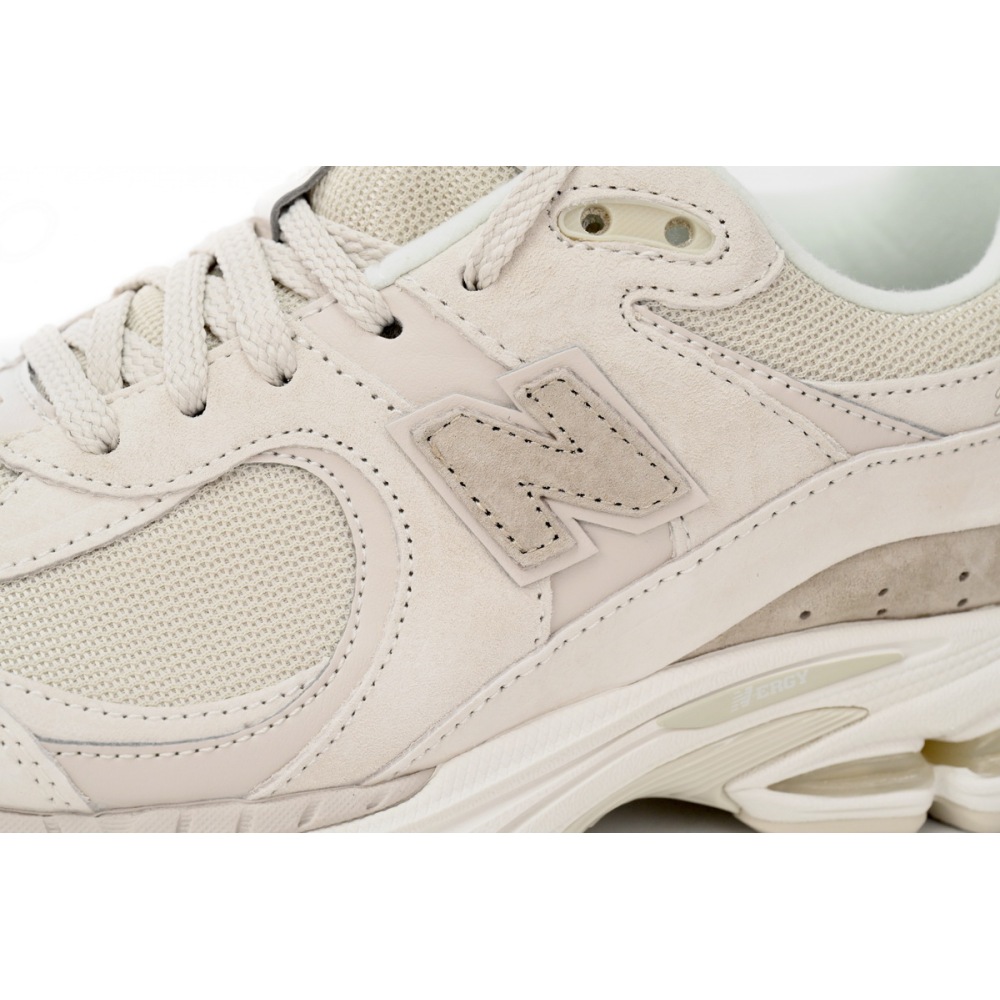 New Balance 2002R Shallow Cream  M2002RJN