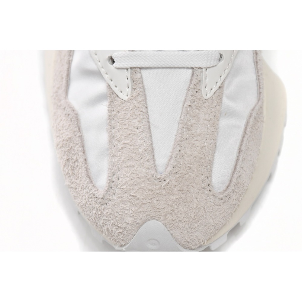 New Balance 327 White Moonbeam (Women's)  WS327SFD