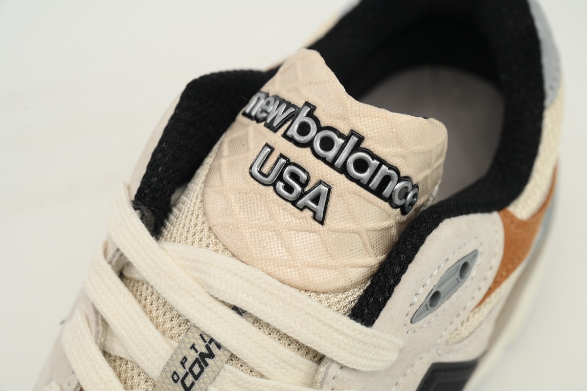 New Balance 990 Black And White Orange M990GD3