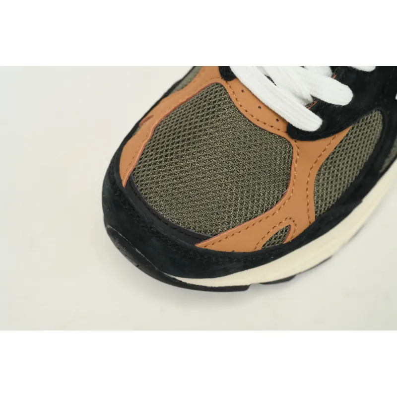 New Balance 990v3 MiUSA Black Tan  M990BB3