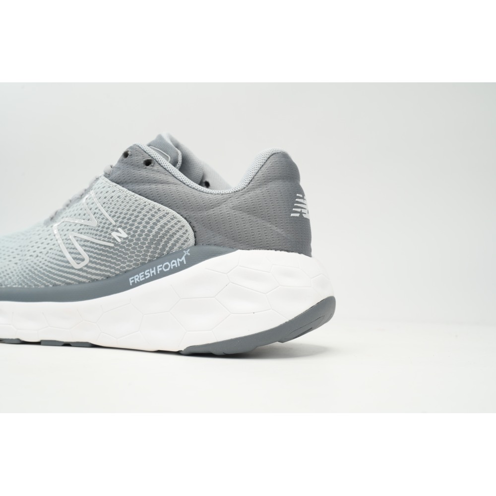 New Balance NB Fresh Foam X840 Gray white  WMESAB1 