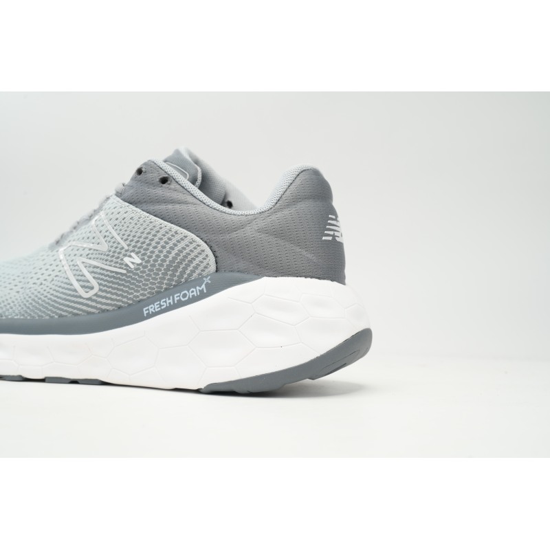 New Balance NB Fresh Foam X840 Gray white  WMESAB1 
