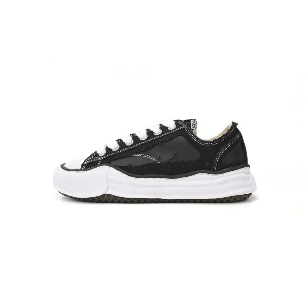  Mihara Yasuhiro White And White And Black Cloth A04FW710