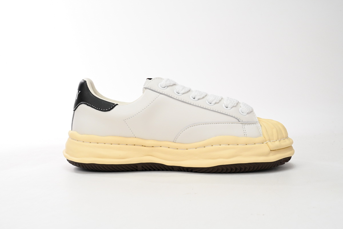 Mihara Yasuhiro White And White Yellow Black Tail A09FW731