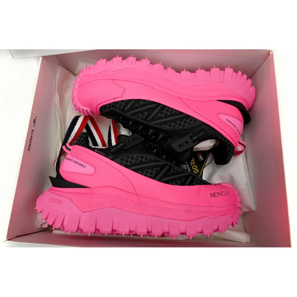  Moncler Trailgrip Fluorescent Black Black Powder  I209A 4M00230 M2058