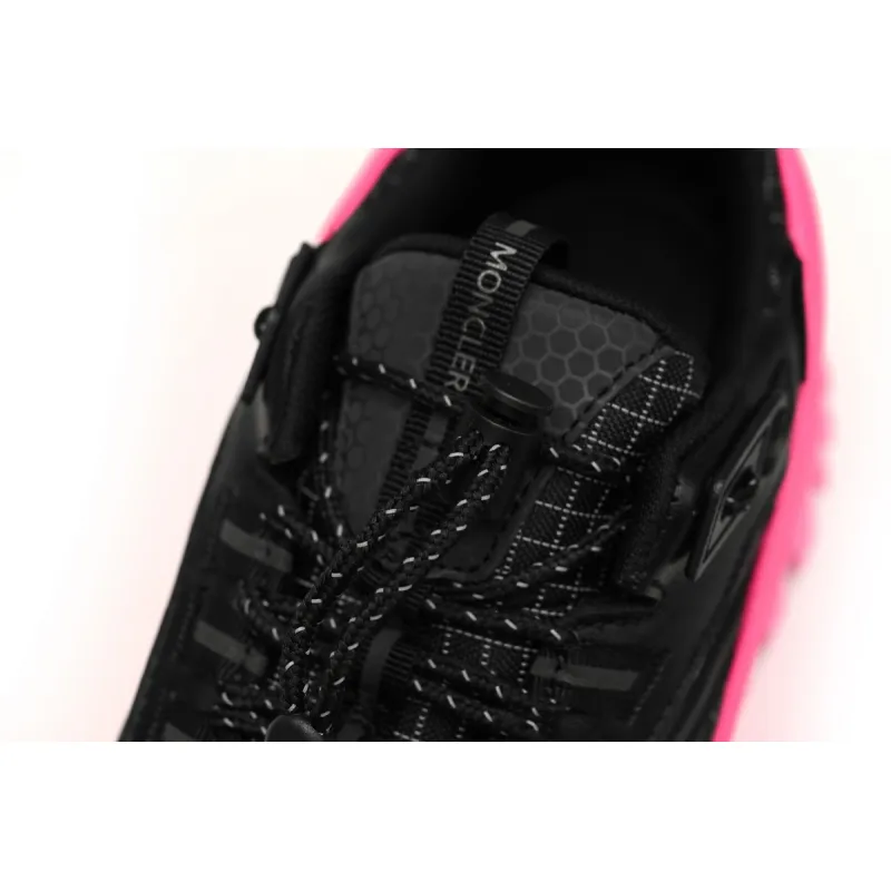  Moncler Trailgrip Fluorescent Black Black Powder  I209A 4M00230 M2058