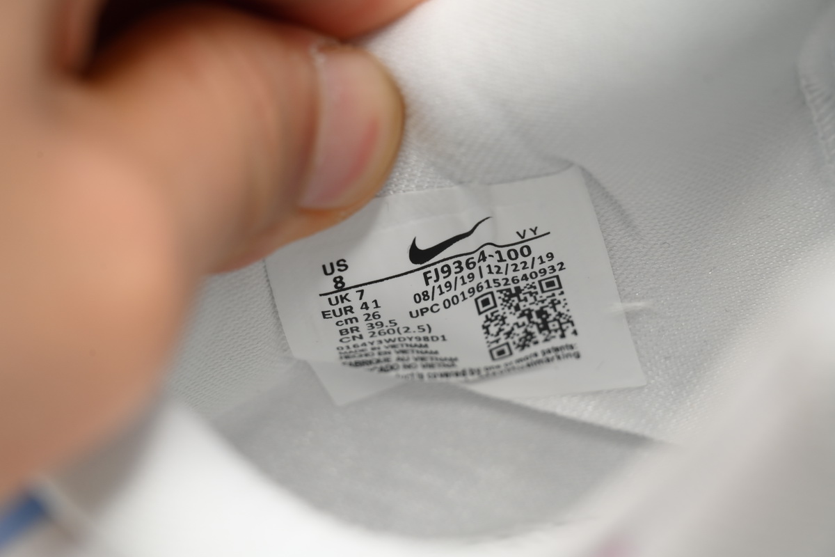  Nike Kobe 8 Protro “Triple White”The Year of the Loong