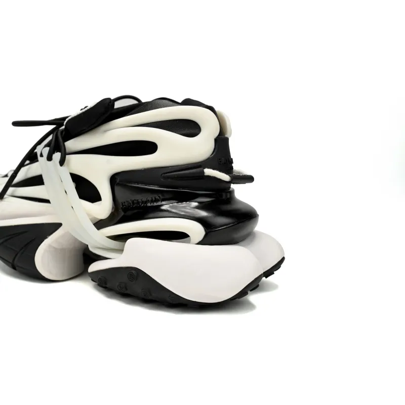 Balmain Unicorn Low-Top Black White AM1VJ309KNOC 
