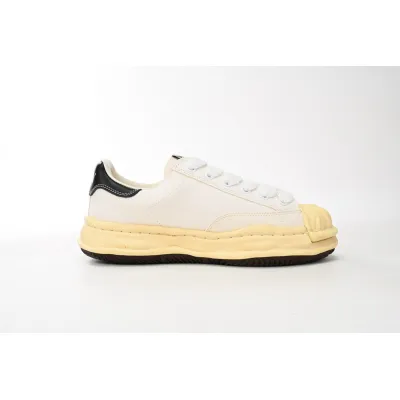 Mihara Yasuhiro White And White Yellow Black Background A09FW732 02