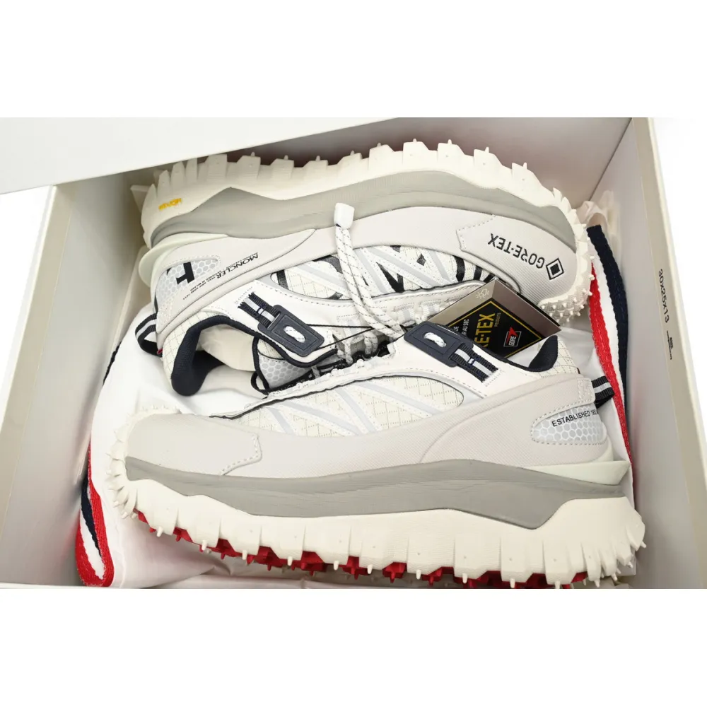 Moncler Black White and Black  I209A 4MDD090 M3311