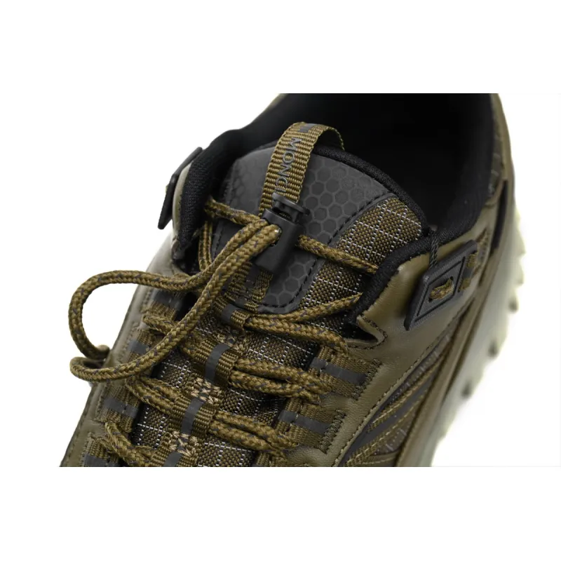 Moncler Trailgrip Army Green  I109A4 M00260 M2058