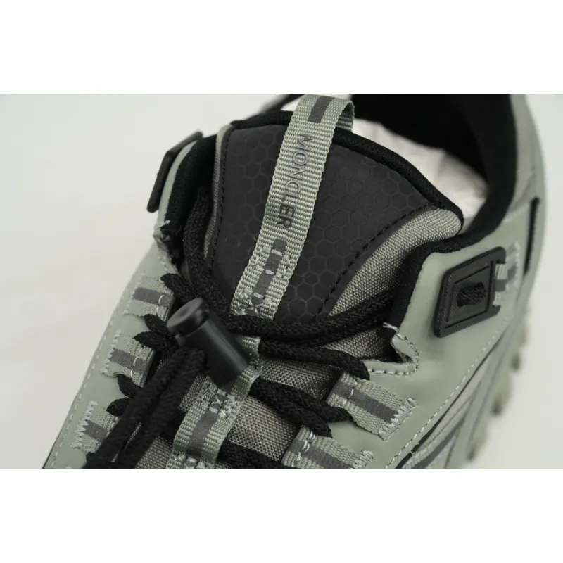 Moncler Trailgrip Fluorescent Black Black Ash  I209B 4M00230 M2962 