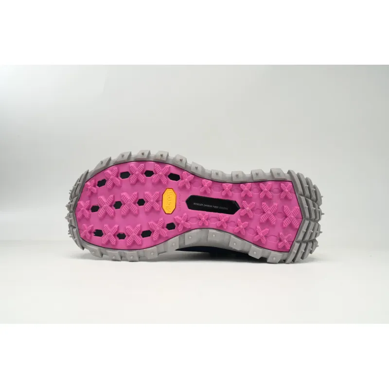 Moncler Trailgrip Fluorescent Black Black Blue  I209B 4M00230 M2962  