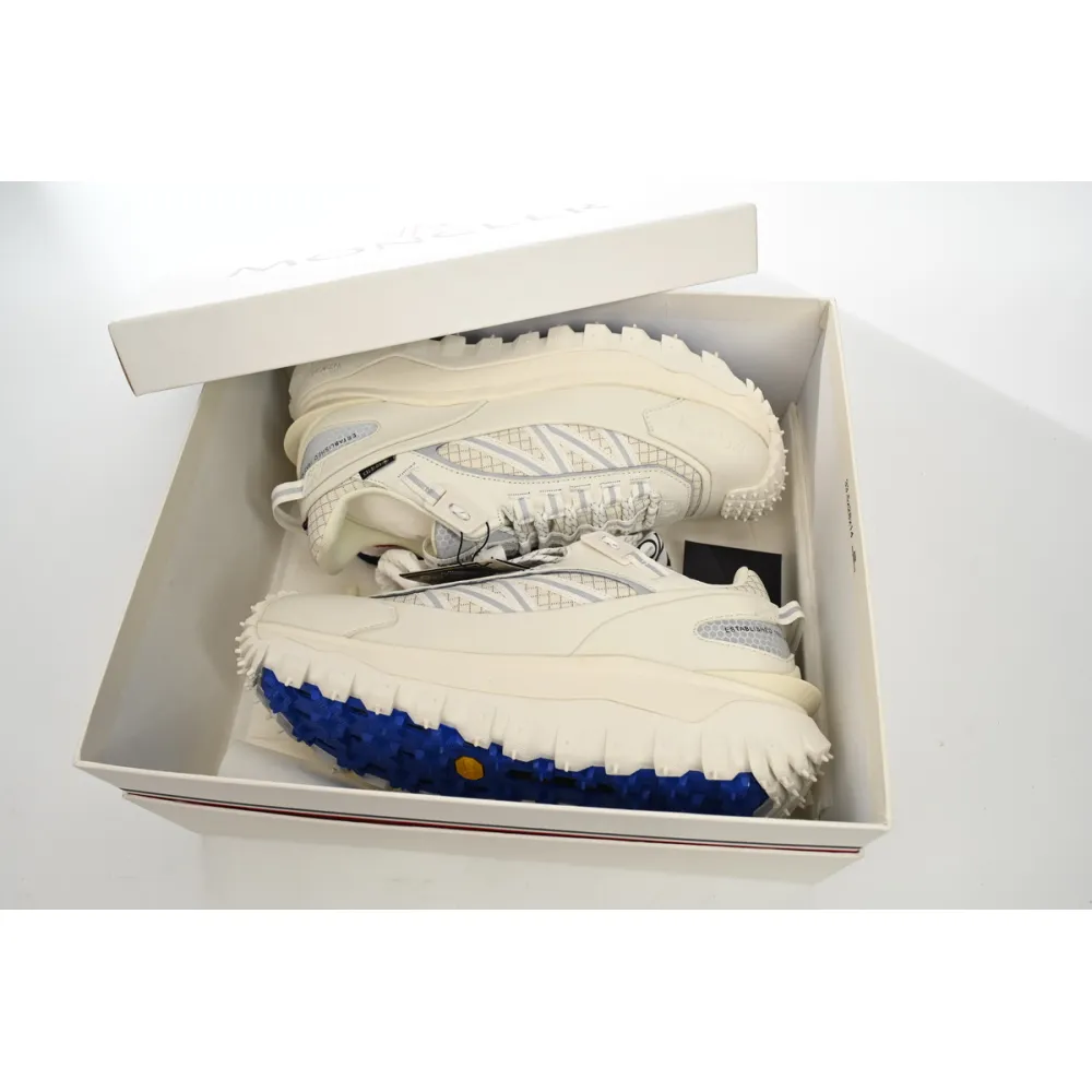 Moncler Trailgrip Gore-Tex Low White 4M00230M2058-014
