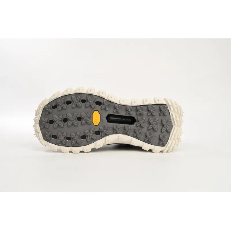 Moncler Trailgrip Gray I109A4M00260M2962900