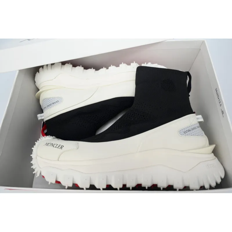 Moncler Trailgrip Leather Black And White  J109A4M 00040 M3809 