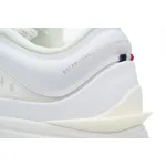 Moncler Trailgrip Lite White I109A4M00130M2808001