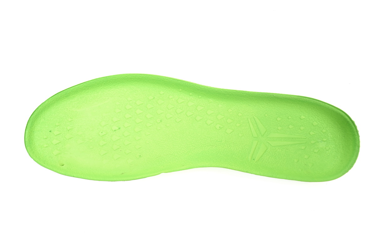 Nike Kobe 8 Playoffs Purple Platinum  555035-500