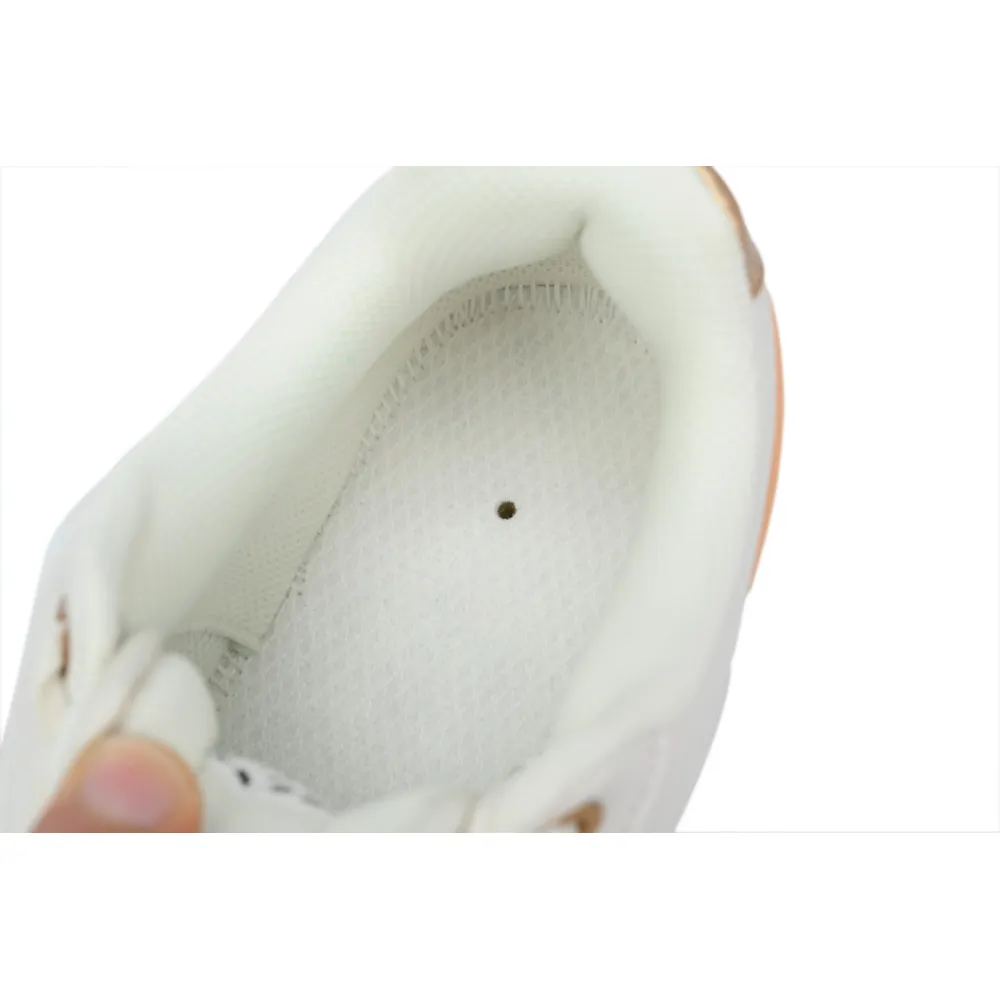  Giày MLB Chunky Liner Low Boston Red Sox 'Beige' 3ASXCA12N-43G0S