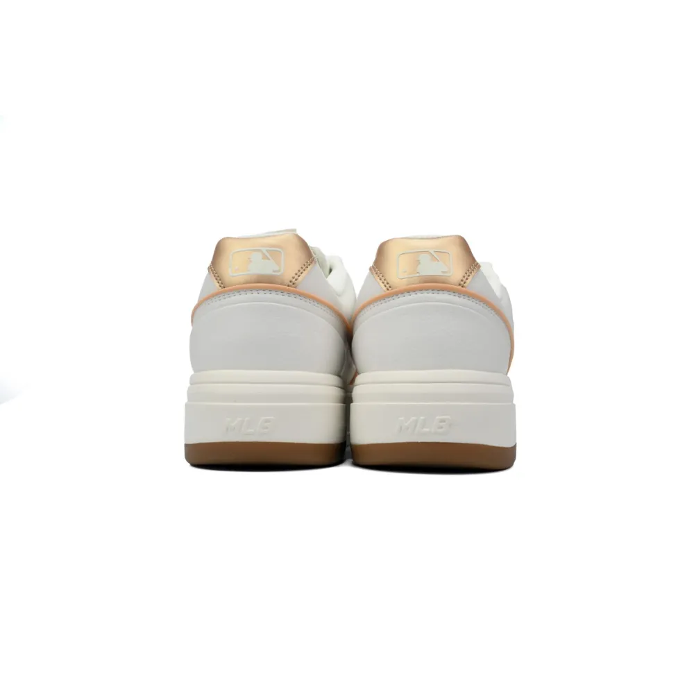  Giày MLB Chunky Liner Low Boston Red Sox 'Beige' 3ASXCA12N-43G0S
