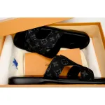  LOUIS VUITTON Oasis Black Cloth