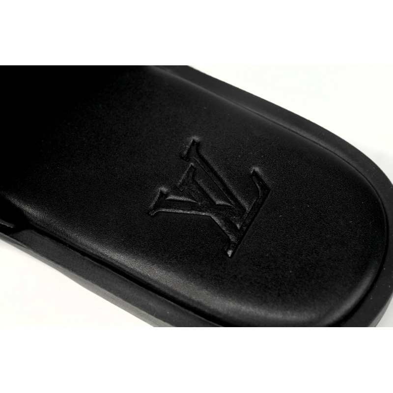  LOUIS VUITTON Oasis Black Cloth