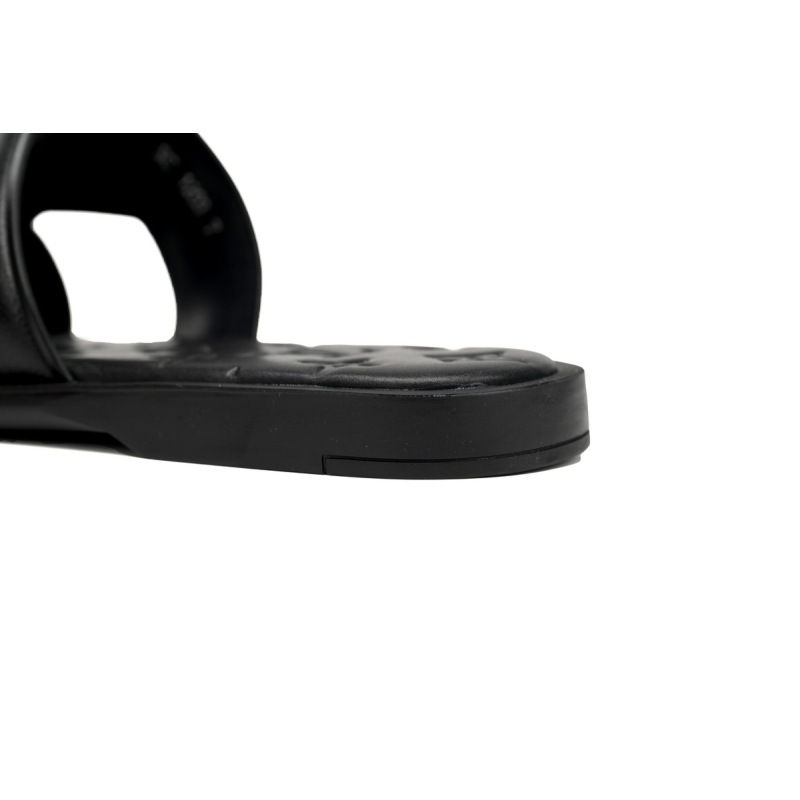  LOUIS VUITTON Oasis Black Embossing
