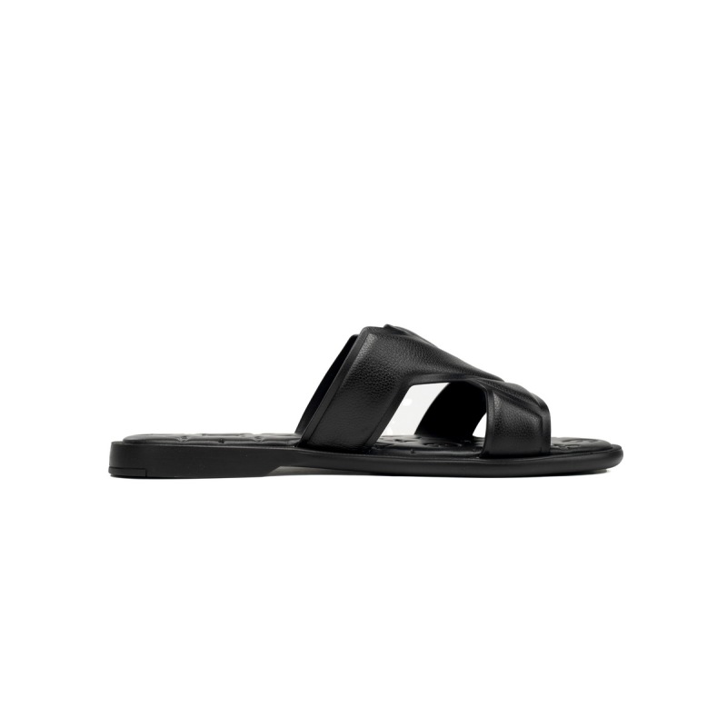  LOUIS VUITTON Oasis Black Embossing