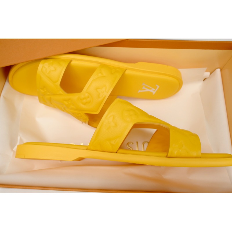  LOUIS VUITTON Oasis Yellow Embossing