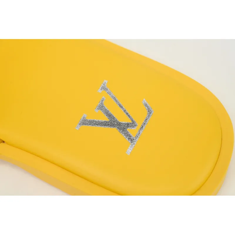  LOUIS VUITTON Oasis Yellow Embossing