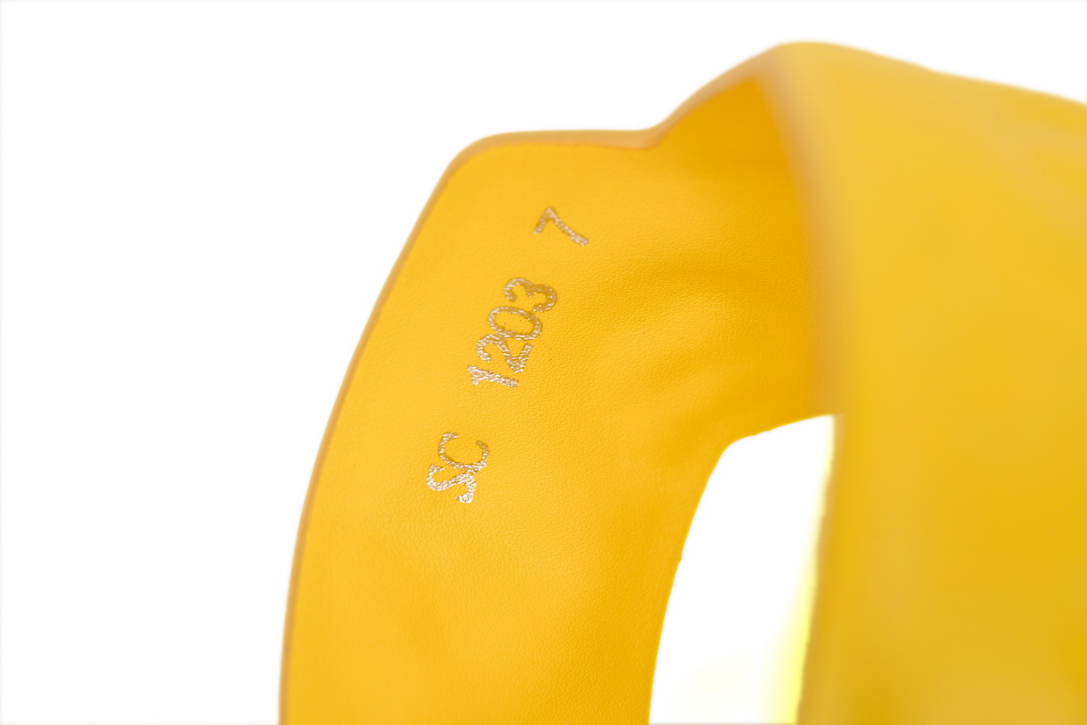  LOUIS VUITTON Oasis Yellow Embossing