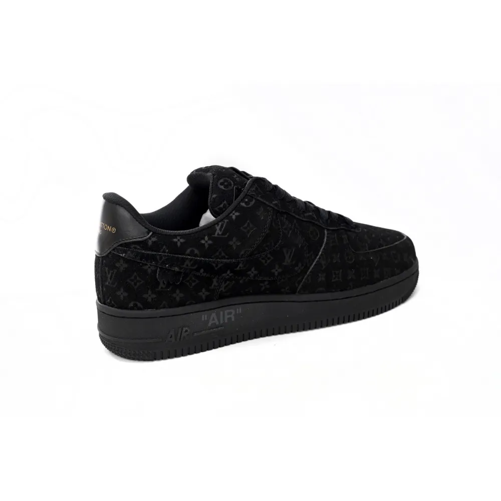  Louis Vuitton x Nike Air Force 1 All Black  1A9VD7