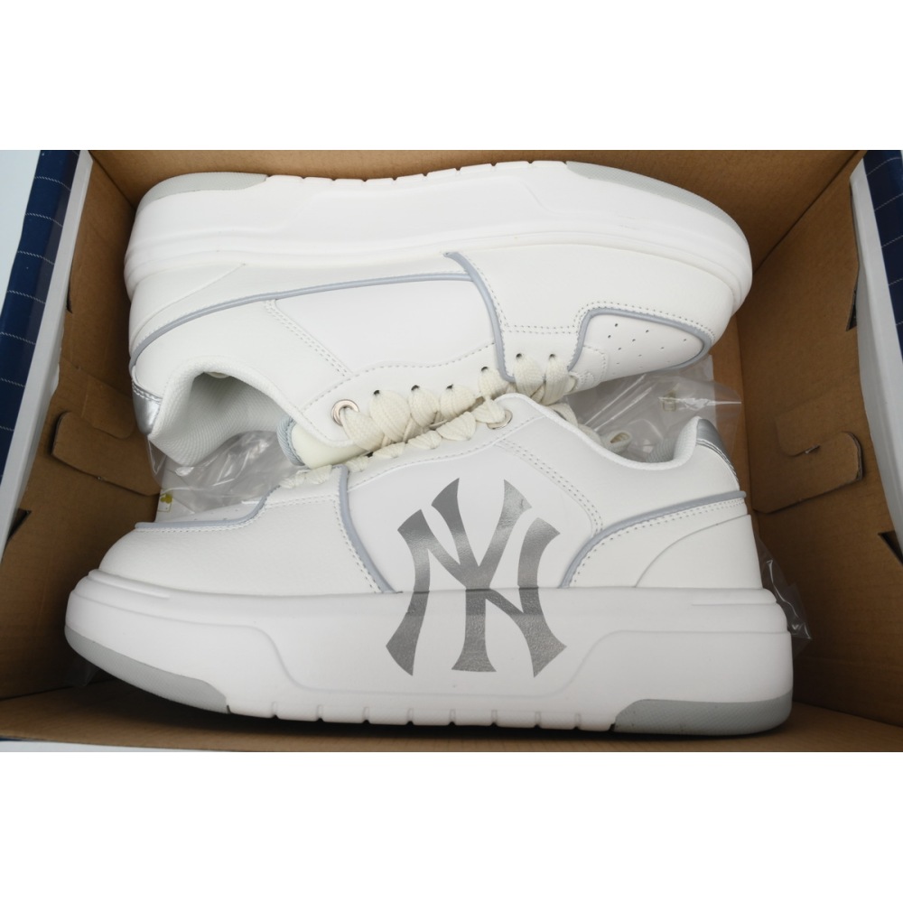 Giày MLB Chunky Liner Basic New York Yankees Sneaker  3ASXCLB3N-50SIS 