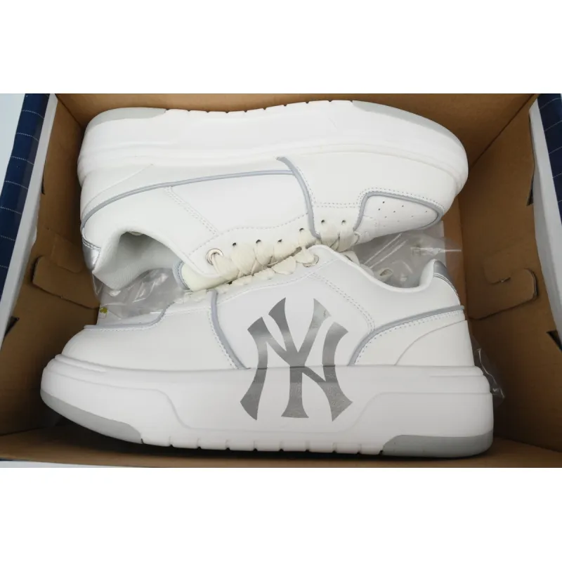 Giày MLB Chunky Liner Basic New York Yankees Sneaker  3ASXCLB3N-50SIS 