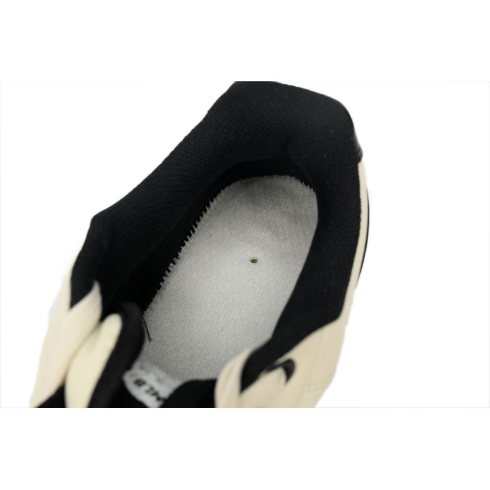 Giày MLB Chunky Liner White Black  3ASXCA12N-50MHS
