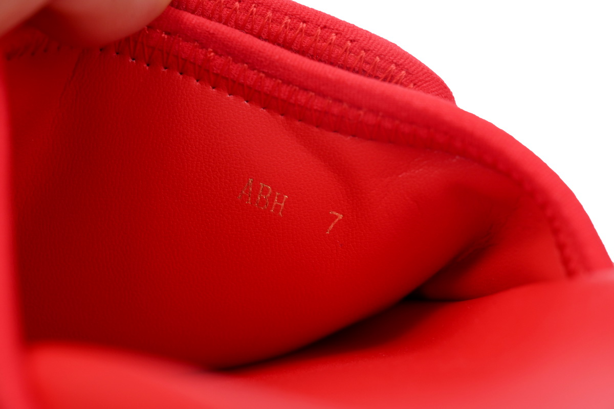 LOUIS VUITTON Miami Velcro Flip Flops Flocking redslide