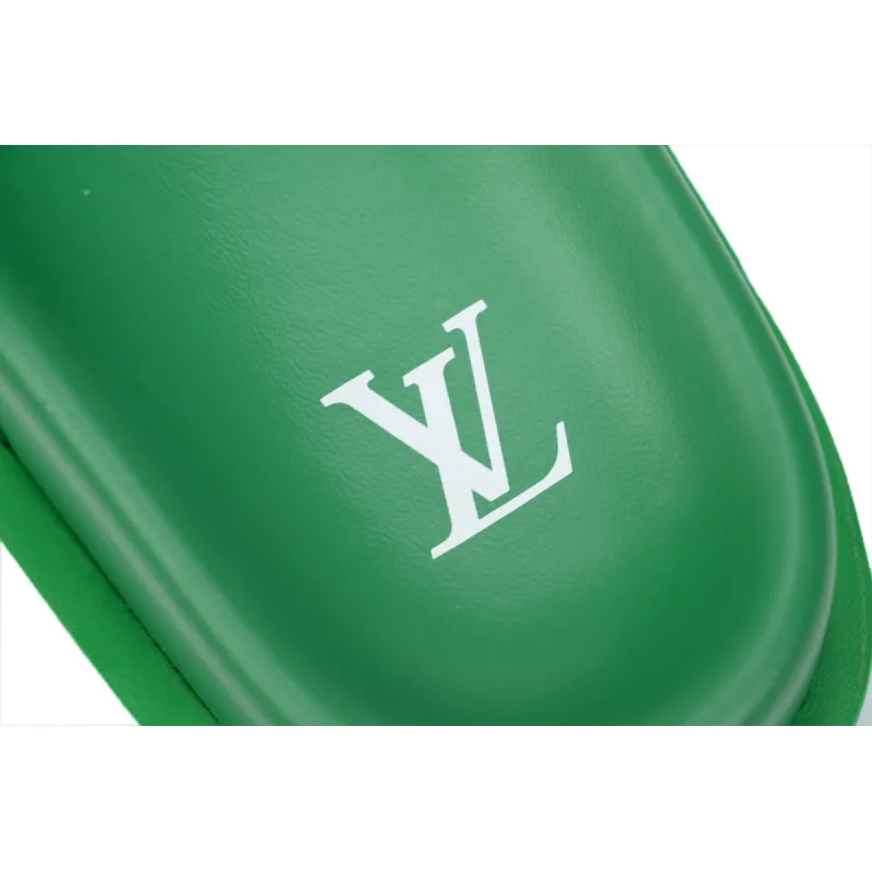 LOUIS VUITTON Miami Velcro Flip Flops Green presbyopiaslide
