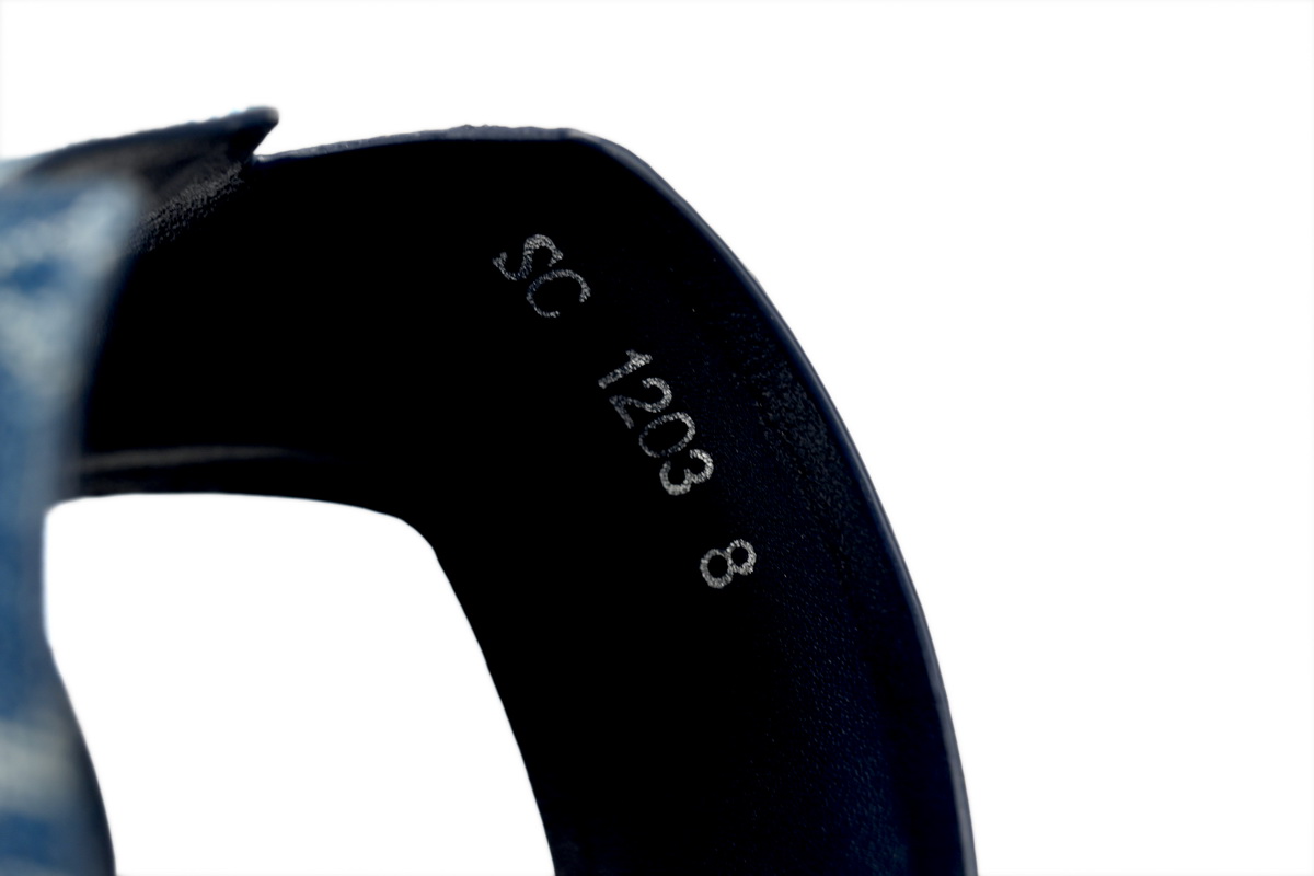 LOUIS VUITTON Oasis Blue Cloth