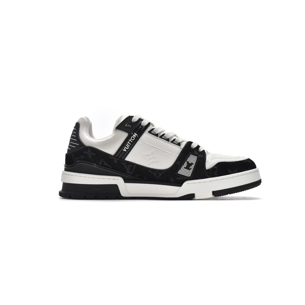 Louis Vuitton Trainer Black And White Cloth Cover VL1202