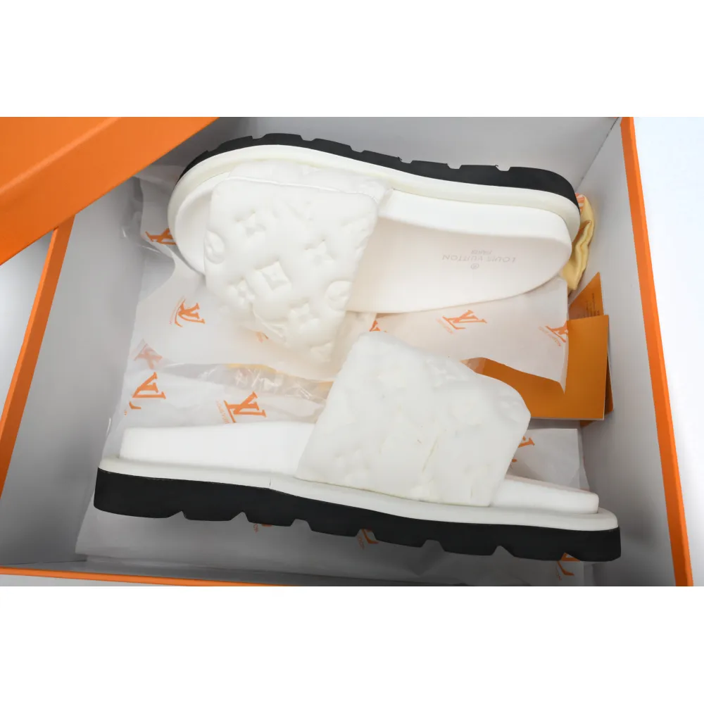 Louis Vuitton Pool Pillow Flat Comfort Mule White