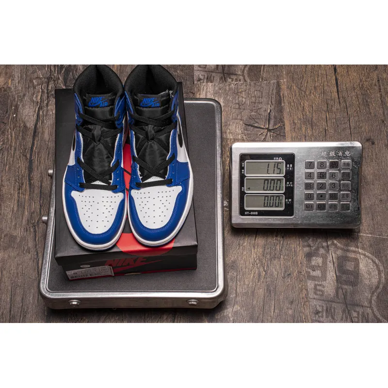 Air Jordan 1 Retro High Game Royal 555088-403