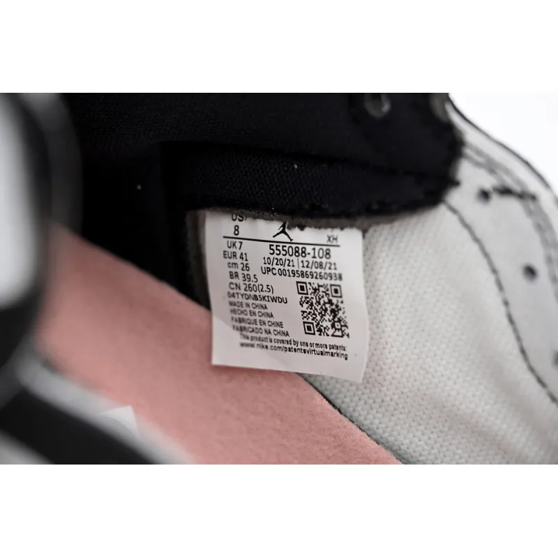 Air Jordan 1 Retro High OG Bleached Coral 555088-108 