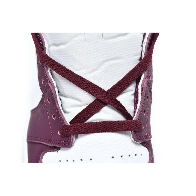 Air Jordan 1 Retro High OG Bordeaux  555088-611 